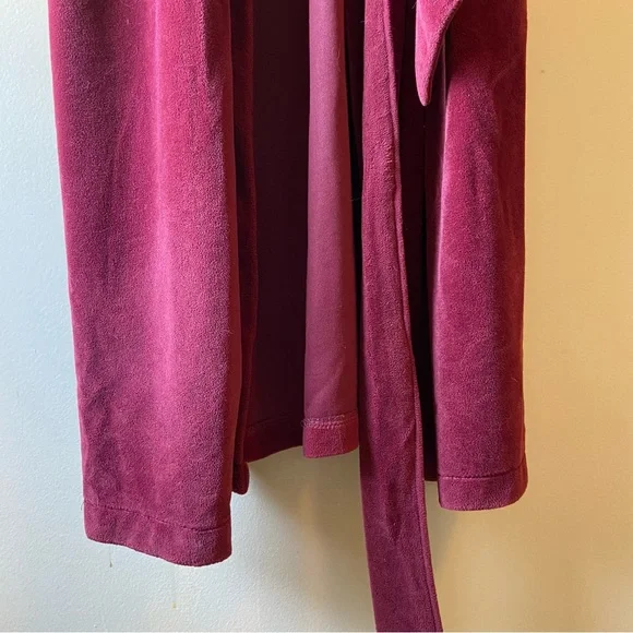 SOLD Vintage 80’s Christian Dior Velour Robe - Picture 10 of 12